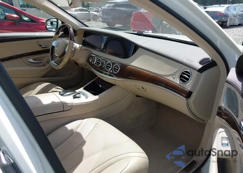 2016 Mercedes-Benz S 550 4Matic z USA, uszkodzony, nr VIN WDDUG8FB2GA226166